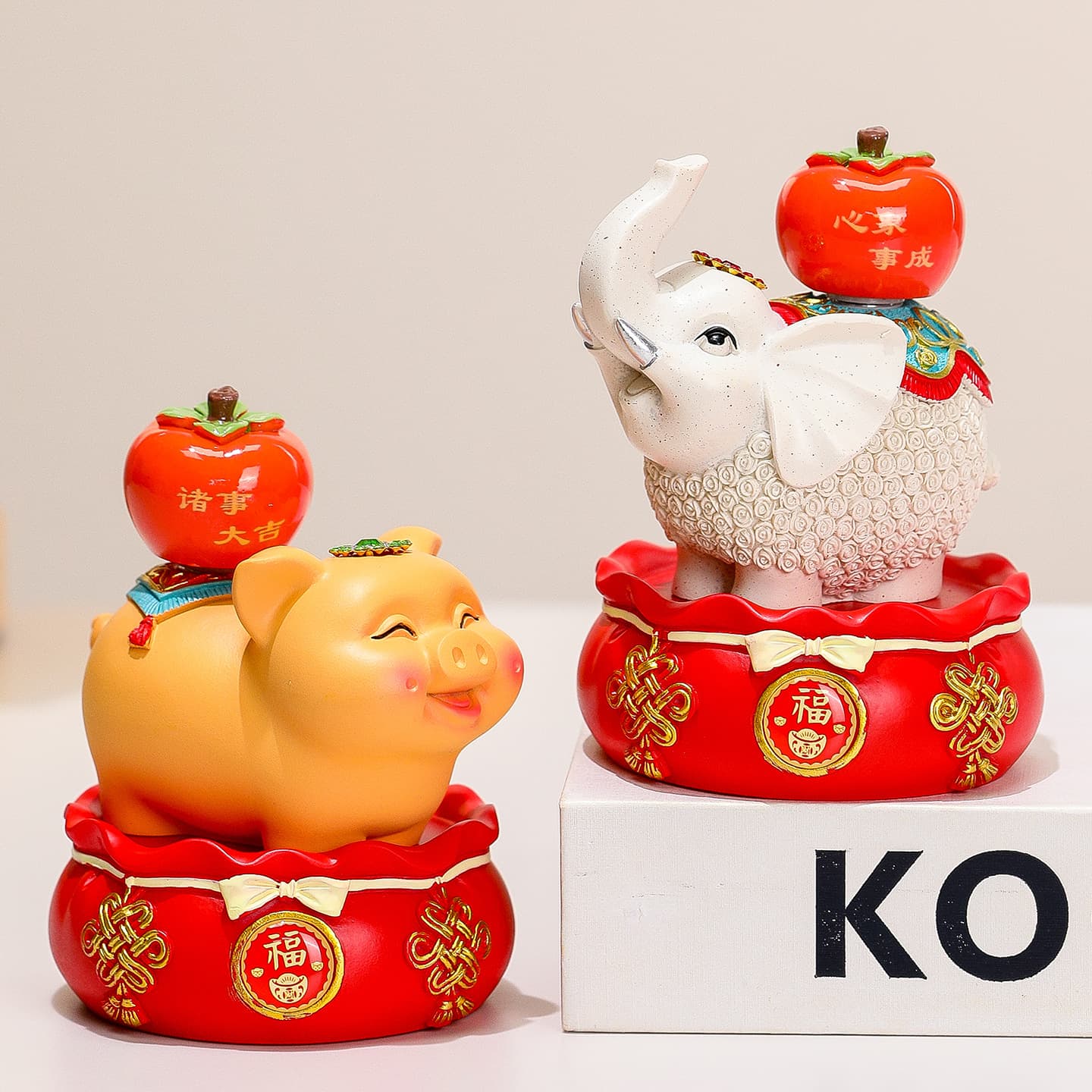 Wishing Pig Figurine Gift for Housewarming, Business Opening, Classmates, Couples, Birthday, Wedding Return Gift
