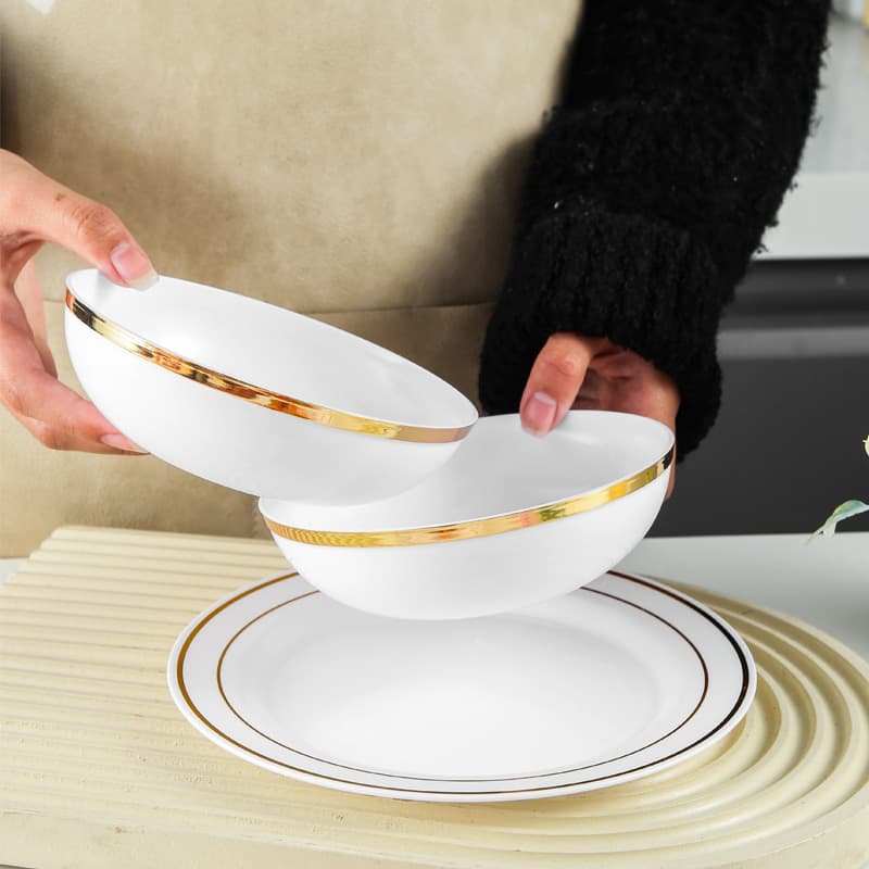 Gold-rimmed disposable plastic large-diameter bowl for salad, fruit, and serving, commercial banquet tableware for cross-border trade