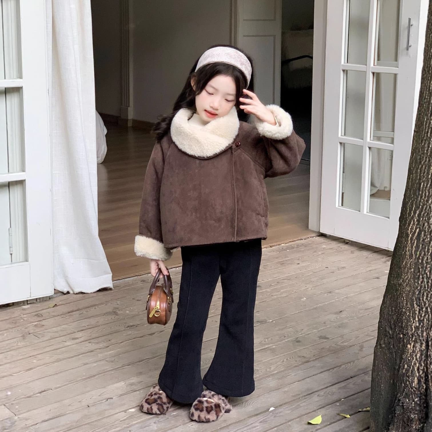 Girls' Suede Leather Coat 2025 Autumn Winter Style Children Korean Style Fashionable Baby Girls Fur-Like Thickened Warm Top