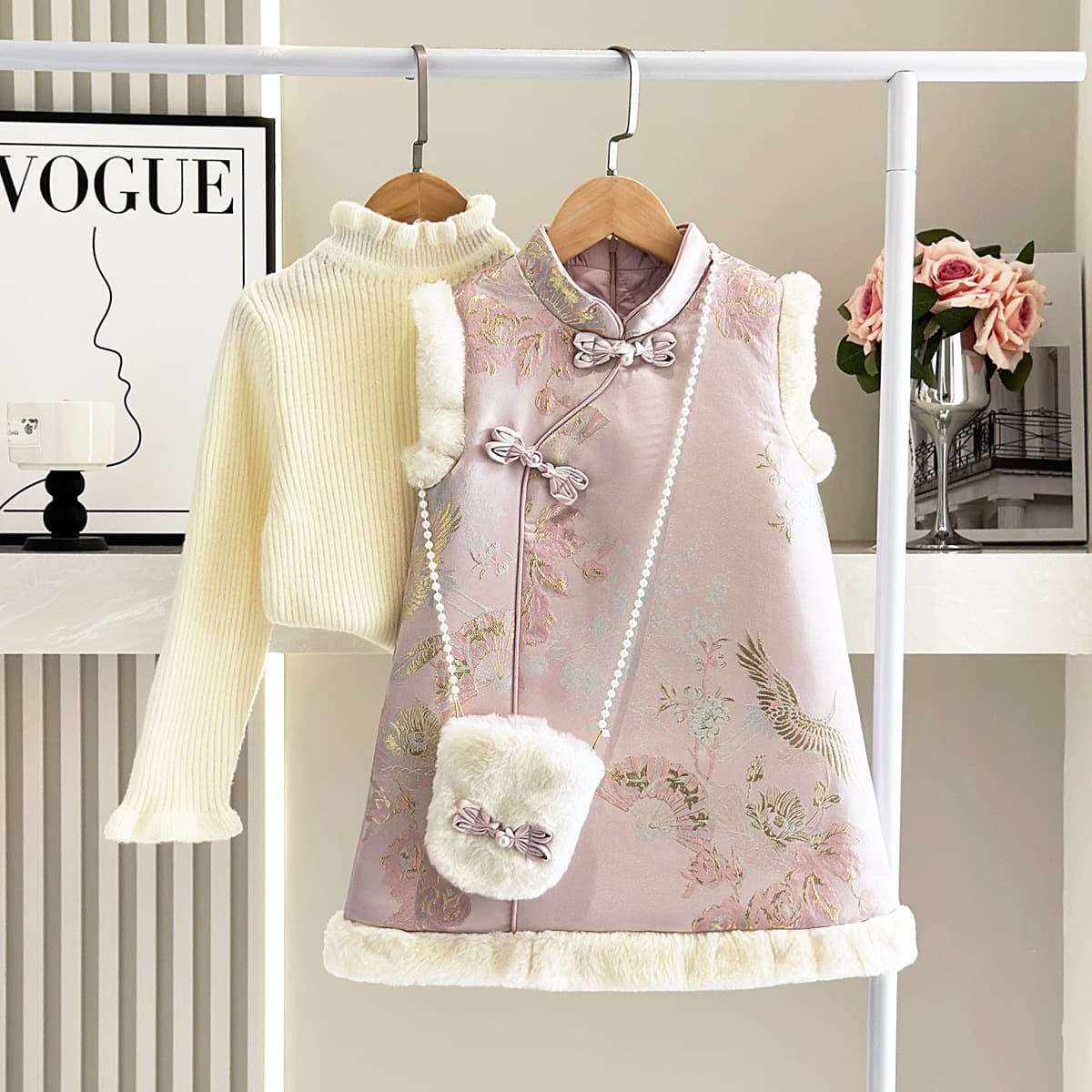 Girls' Hanfu Cheongsam Vest A-line Skirt Set Winter Style Stylish Padded Tang Suit Chinese New Year Outfit