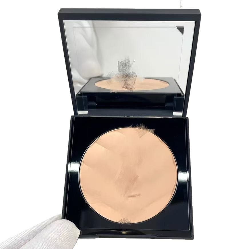 Cross-border Trade 24 Black Leather Long-lasting White Powder Foundation 7.5g Full Size Big Brand Spot Wholesale Supply