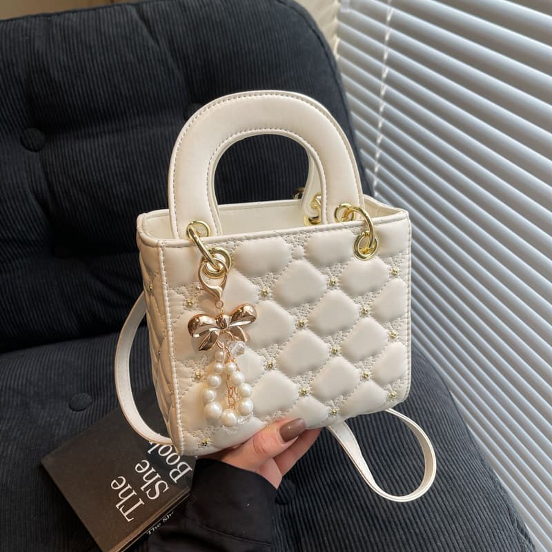 Diamond Quilted Stitching Bag Women's New Korean Style Fashionable Lady Dior Bag Stylish Small Square Bag Versatile Shoulder Crossbody Bag