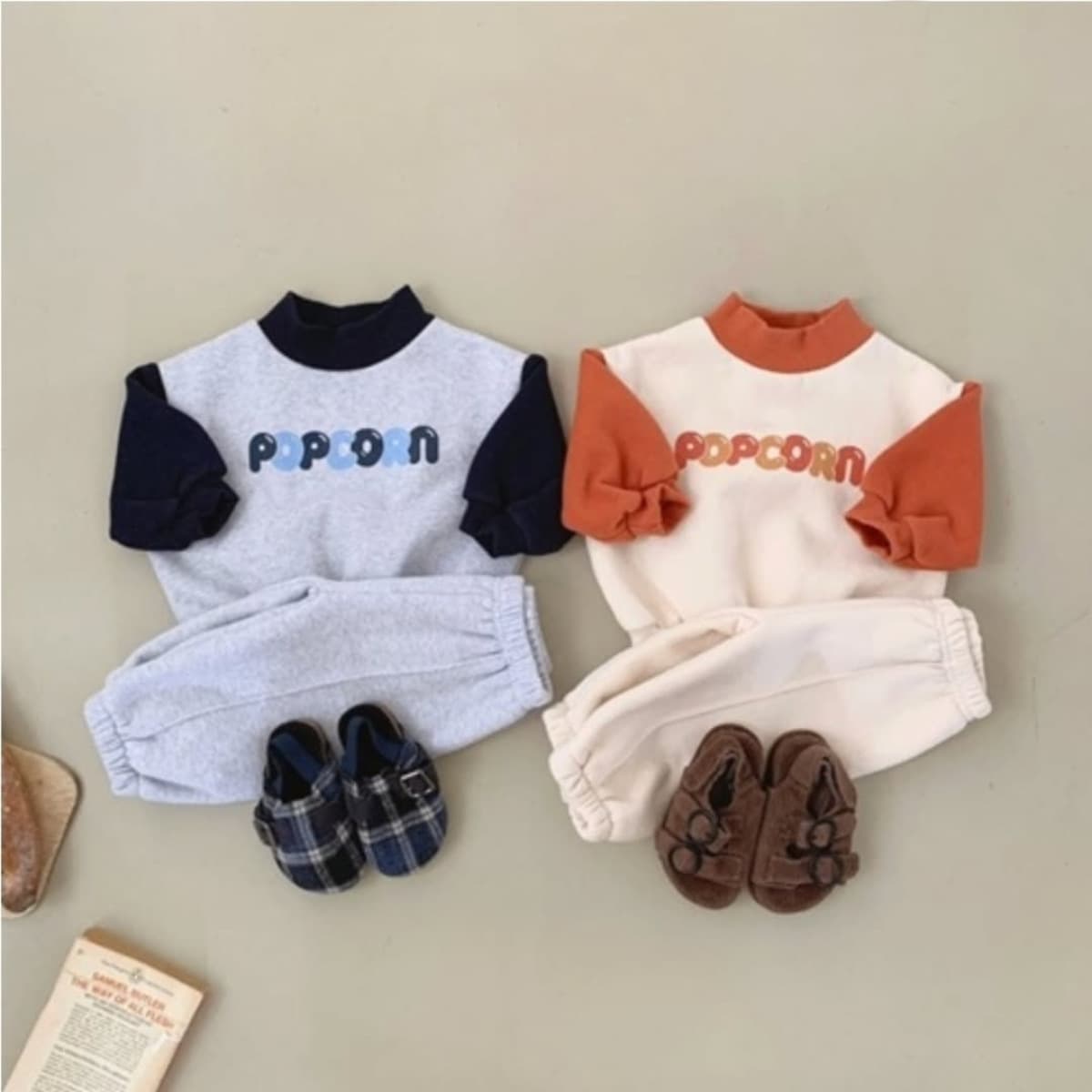 2025 Autumn and Winter Style Letter Printed Mid-High Collar Fashion Casual Velvet Sweatshirt Set for Boys and Girls Two-piece Set for Infants and Children