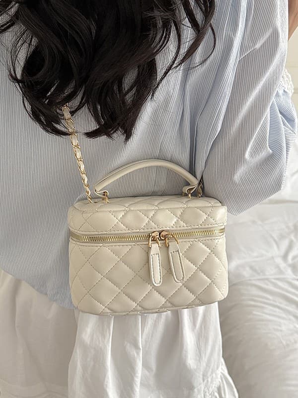 Cross-Border Fashion Handbag for Women, Small Chanel-Style Diamond Quilted Thread Box Bag, 2026 Summer Trendy Crossbody Bag for Women