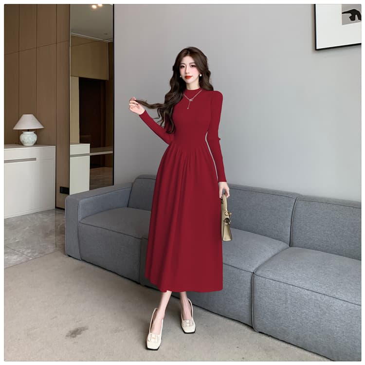 Half Turtleneck Knit Dress for Women Autumn Winter French Style Petite Slim Fit Waist-Cinching Midi Length Inner Layering Sweater Dress