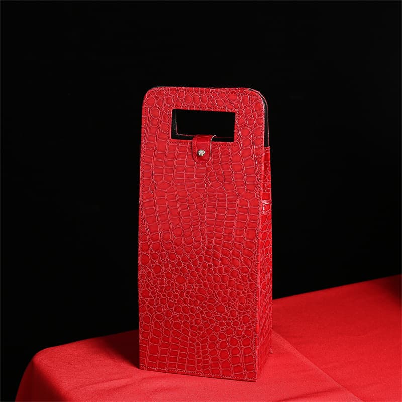 High-end wine box packaging, double-bottle wine box with wine utensils, leather box in stock, red wine leather box.