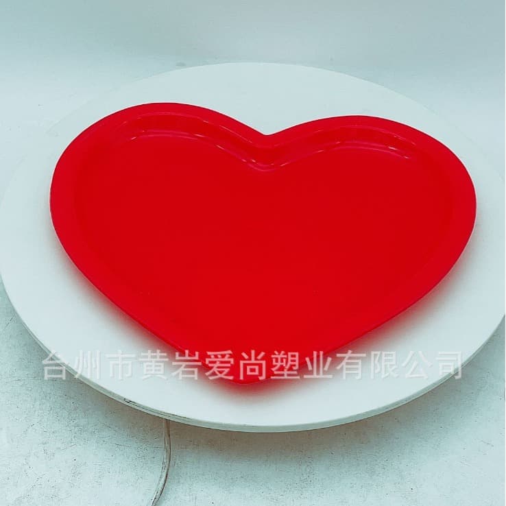 Valentine's Day Heart-Shaped Candy Plate Red Dessert Plate Small Plastic Heart Bowl Snack Plate