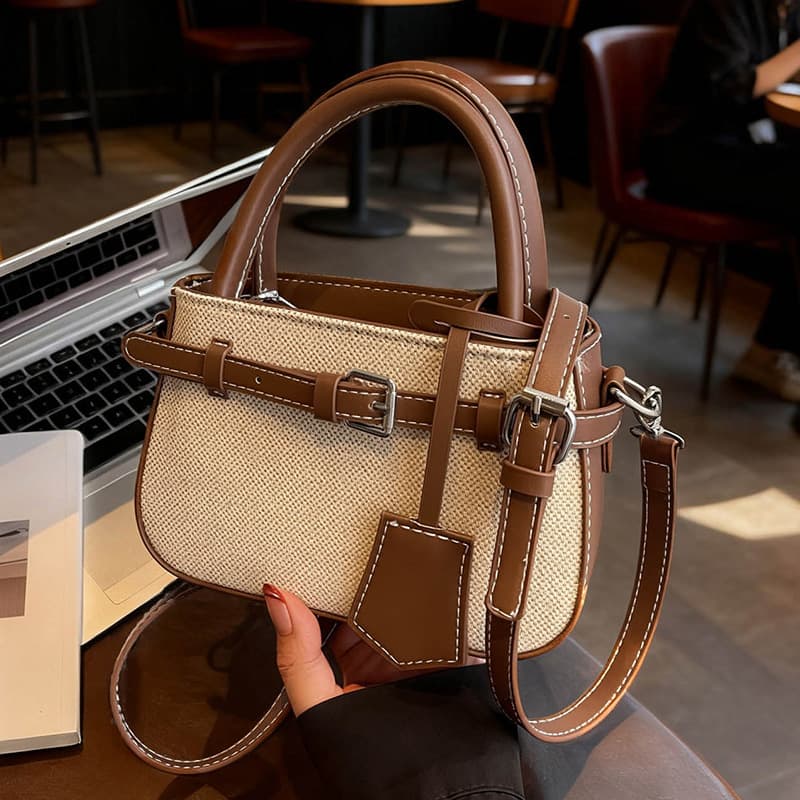 Retro bag crossbody bag for women new fashion versatile small square bag fashion casual commuting portable new shoulder bag