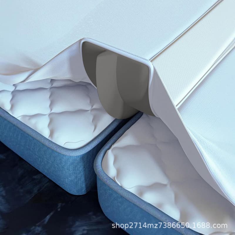 King-size bed with split-type mattress, gap filter, and mattress gap filling.