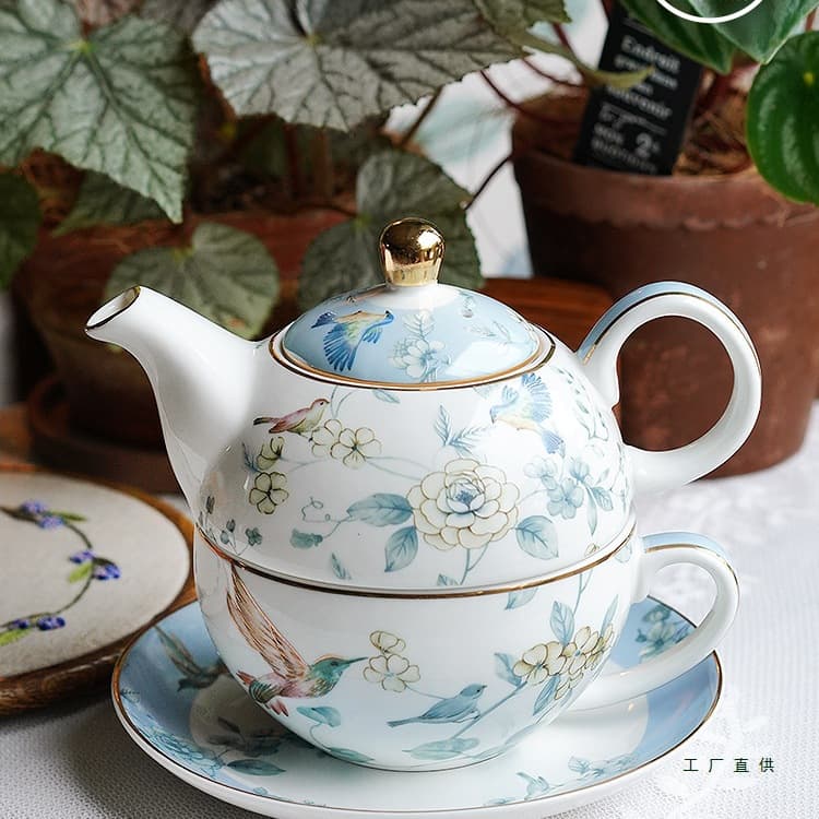 British Tea Pot with Mother-and-Child Set, High-End Exquisite Ceramic Afternoon Tea Cup and Saucer Set in Gift Box