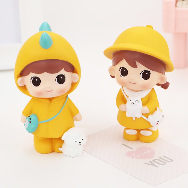 INS Creative Car Decor Cute Little Pair Figurines, Small Cute Office Desk Decoration Resin