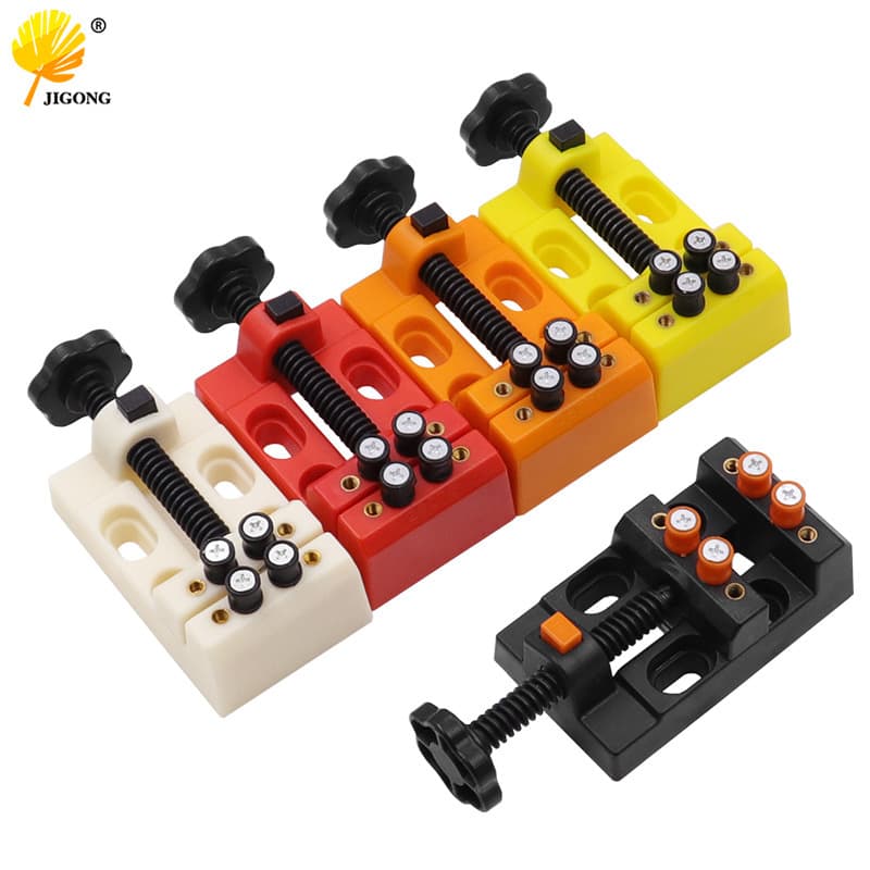 Miniature clamping vise for carving Bodhi seeds and walnuts; quick eight-hole bench vise for fixing fixtures.