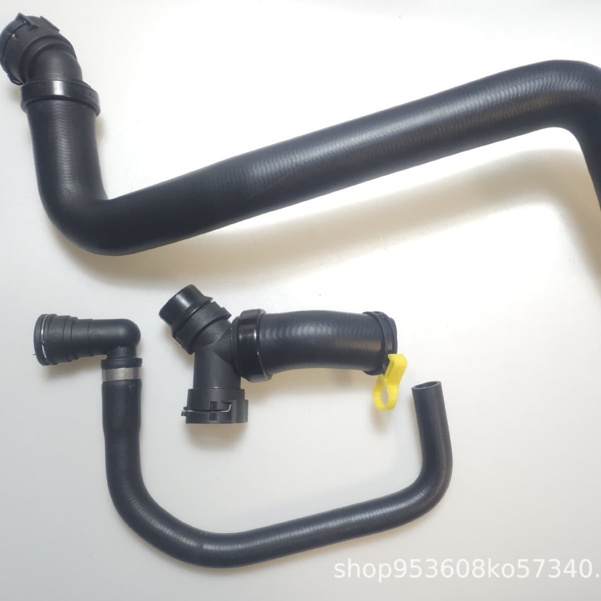 DR3Z8566A CL3Z8260A BL3Z8C350A for Ford Radiator Water Pipe