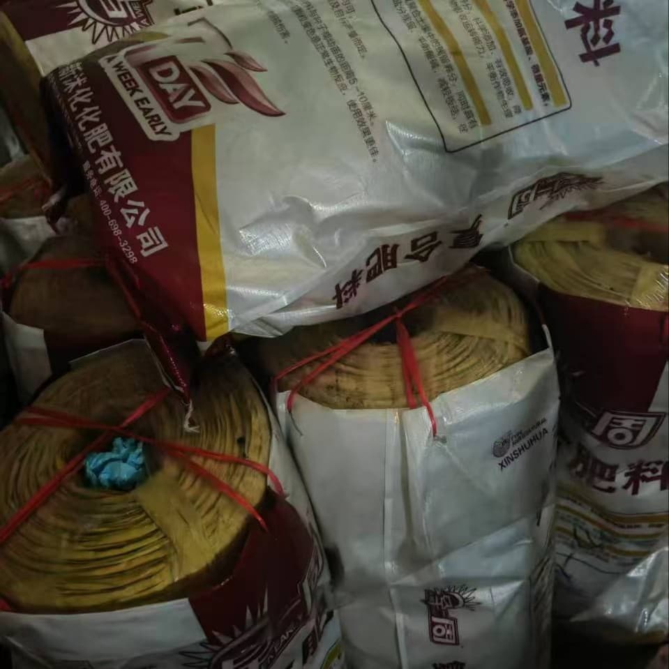 Low-price plastic grass rope, recycled material grass rope, stock grass rope, crab tying grass rope