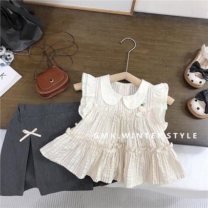 Girls summer suit, shirt, short skirt, two-piece set, small flying sleeves, girls' clothing, fashionable suit, girl internet celebrity, trendy foreign trade