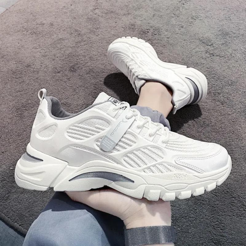 2026 Pure Black Men's Shoes Breathable Durable Sports Shoes Slip-resistant Wear-resistant Dad Shoes Versatile Casual Student White Shoes
