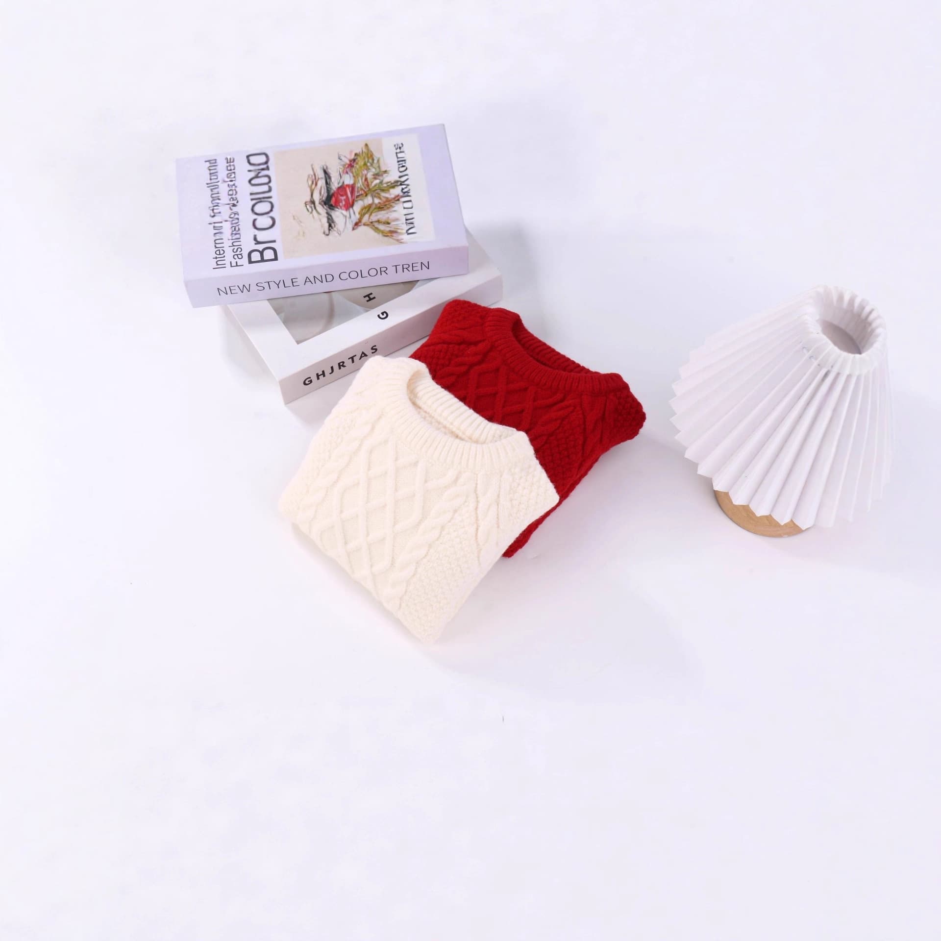 2025 Winter New Children's Knitted Sweater for Boys and Girls, Thickened and Fleece-Lined, Solid Color, Korean Style, Crew Neck Pullover