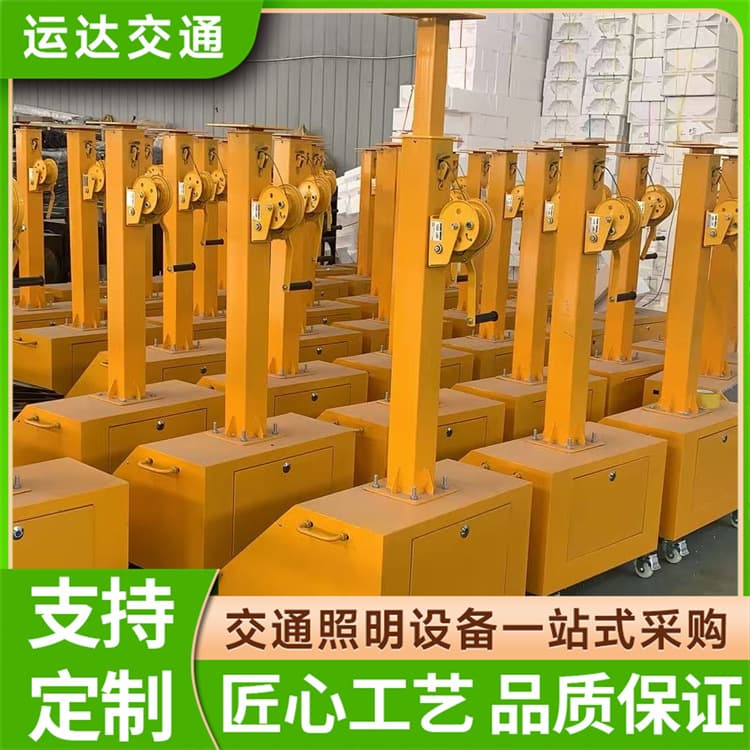 Solar Mobile Signal Light, Intelligent Traffic Light, LED Light Waterproof and High-Temperature Resistant
