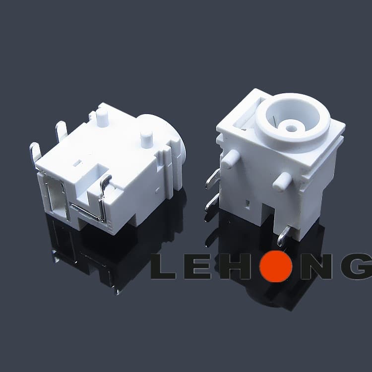 DC-080 White Plug-In/Laptop Power Socket/5A Female DC Power Socket/DC Outlet