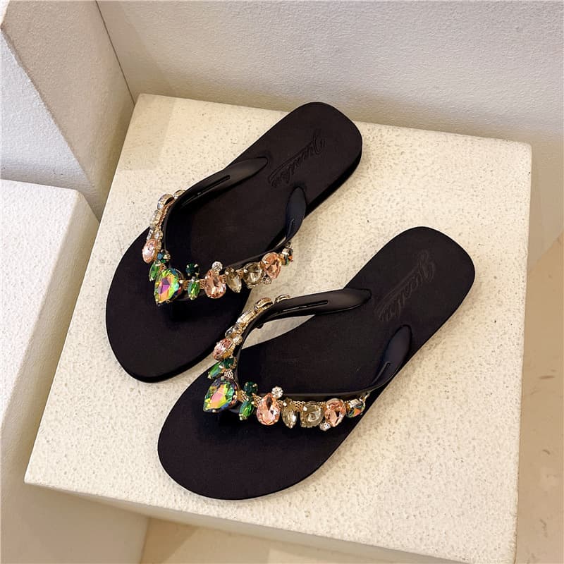 2024 New Summer Two-Tone Glass Rhinestone Flip Flops for Women, Flat Sandals for Beach Vacation, In Stock
