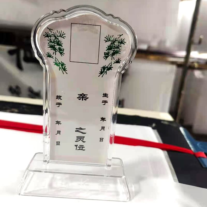 Funeral Resin & Plastic Memorial Tablets - Variety of Styles Including Clear Crystal and Plastic Options