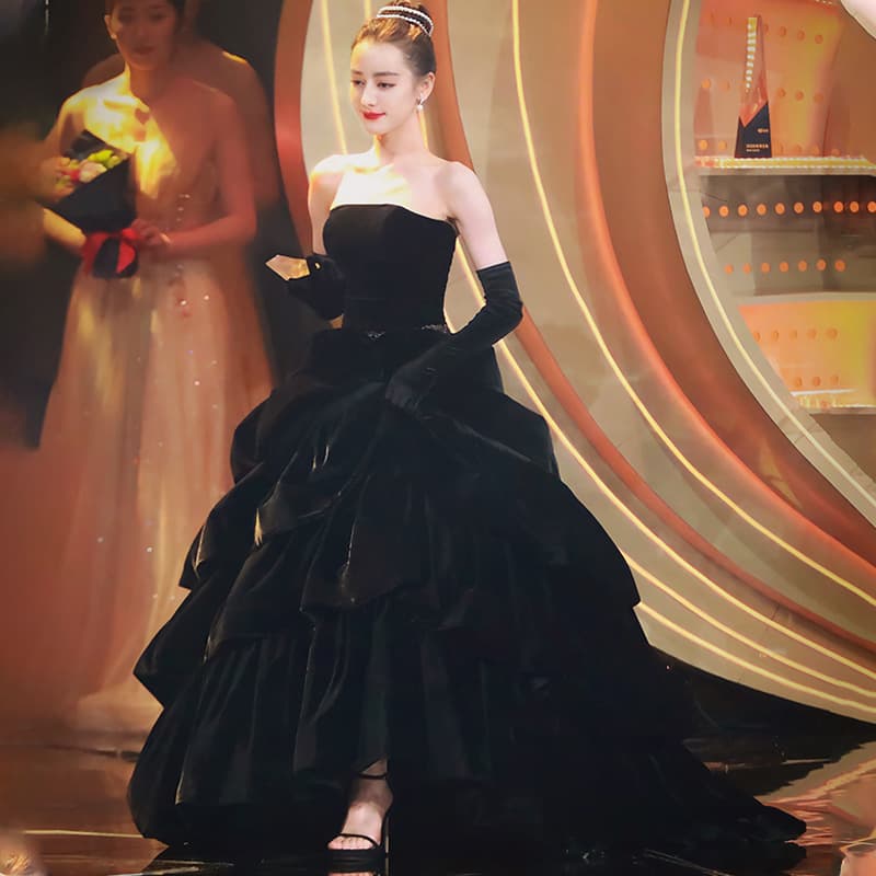 Birthday Banquet Dress 2026 New Style Hepburn Black Long Dress Strapless Slimming Celebrity Same Style Evening Gown