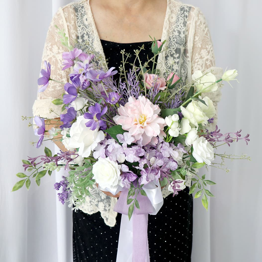 Amazon Wedding Bridal Holding Flowers Simulated Flowers Wedding Dress Brigade Holding Bouquets Wedding Scene Arrangement Flowers