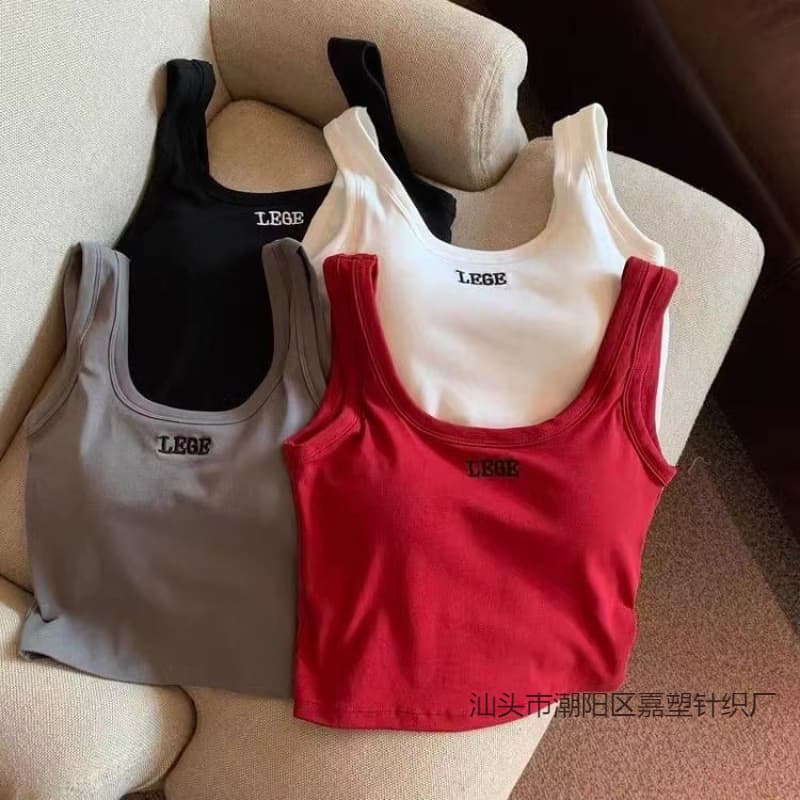 Spicy Girl U-Neck Top with Built-in Pads, Embroidered Lettering, Slimming and Figure-Flattering, Backless Design for Layering or Solo Wear
