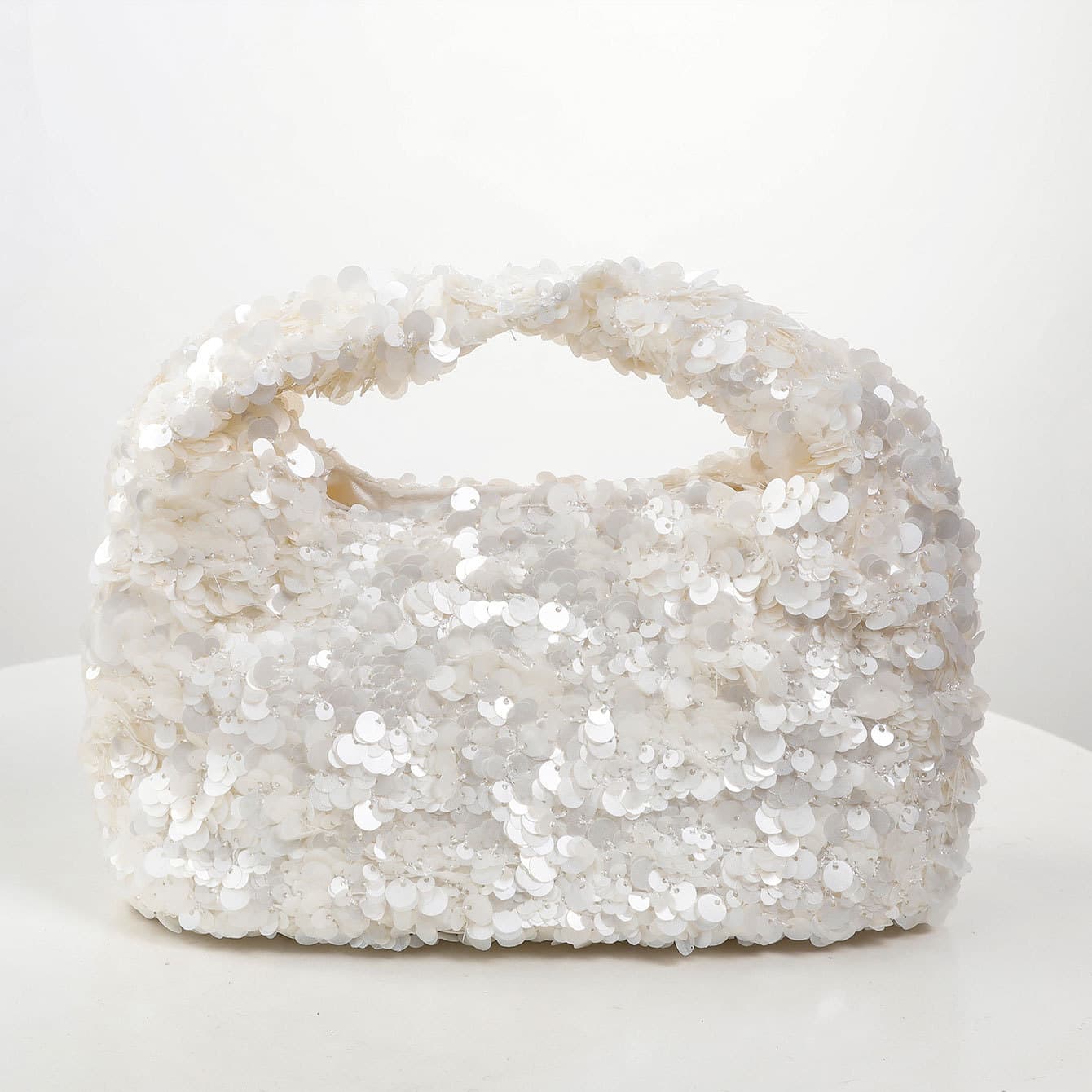 Cross-border European and American popular sequin bag, white party-like exquisite handbag, women's small handheld cosmetic bag