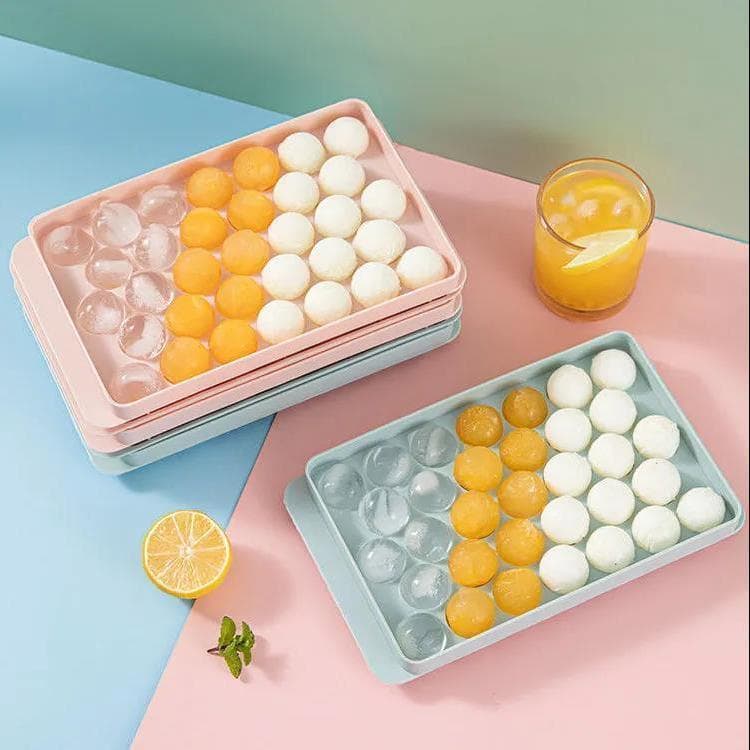 Summer Round Ice Ball Mold with Lid, Plastic Ice Cube Tray, Freezer Ice Ball Maker, Portable Ice Box