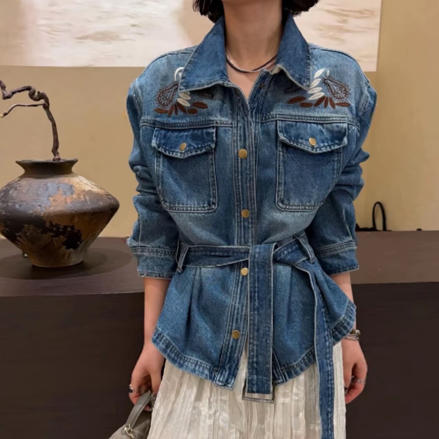 Heavy industry hand-embroidered denim jacket for women 2026 spring new style lapel tie waist slimming versatile jacket top