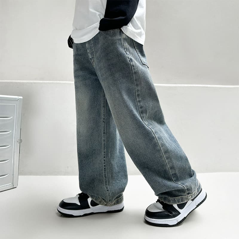 Cool Casual Cotton Denim Jeans for Boys Straight Leg Long Trousers Sporty Style Autumn Winter Fashionable Kids Clothing