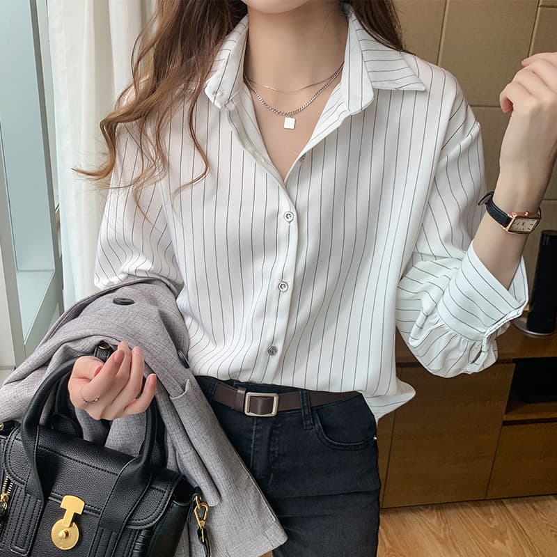 2021 Autumn New Women's Striped Slim Shirt Designer Niche Light Mature Three-Quarter Sleeve Top