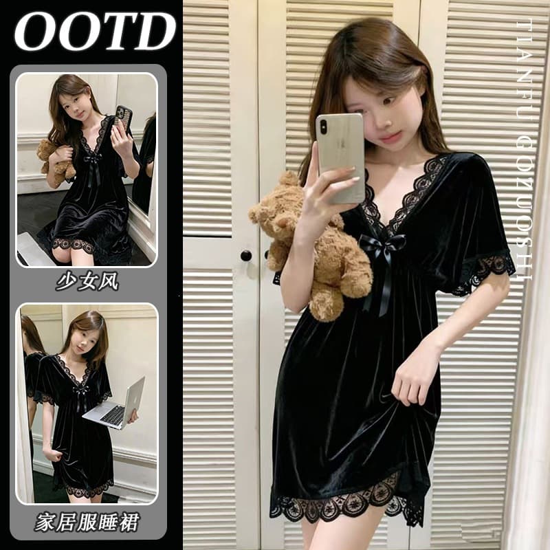 Short-Sleeved Nightgown, Summer Sexy V-Neck, High-Waisted Slimming Home Pajamas, Sweet French Princess Style, New Style for Girls