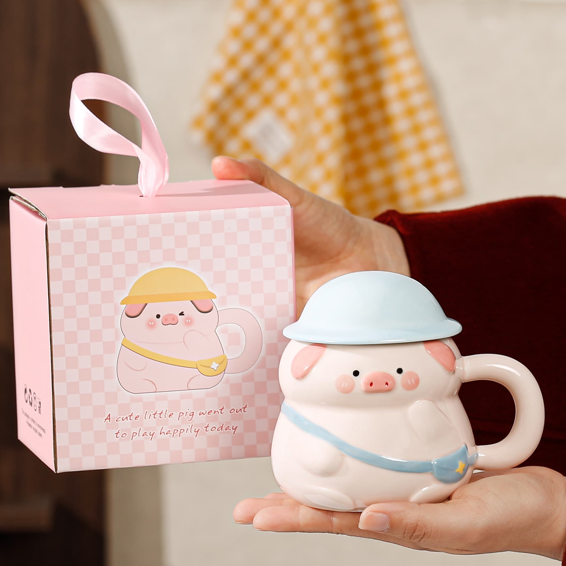 Underglaze Cute Pig Ceramic Mug with Lid Couple Mug High Appearance Cartoon Water Cup Gift for Women