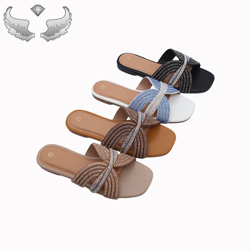 Yiwu stall ready-made women's shoes light luxury rhinestone flat casual slippers craft shoes ladies Slippers