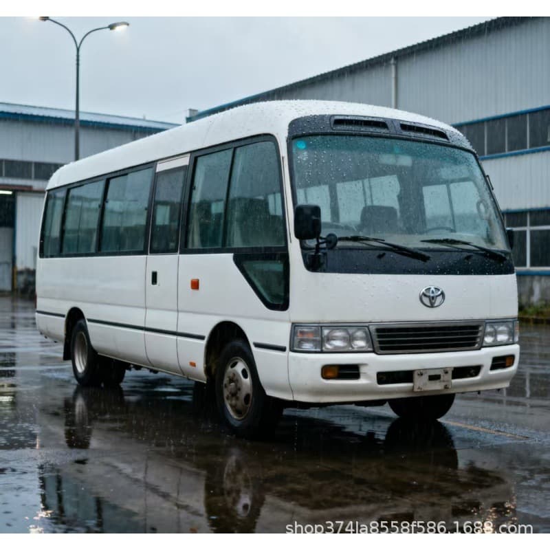 14-Seat Jinbei Hiace Minibus 19-Seat Medium Bus Gasoline Swing Door Bus Coaster