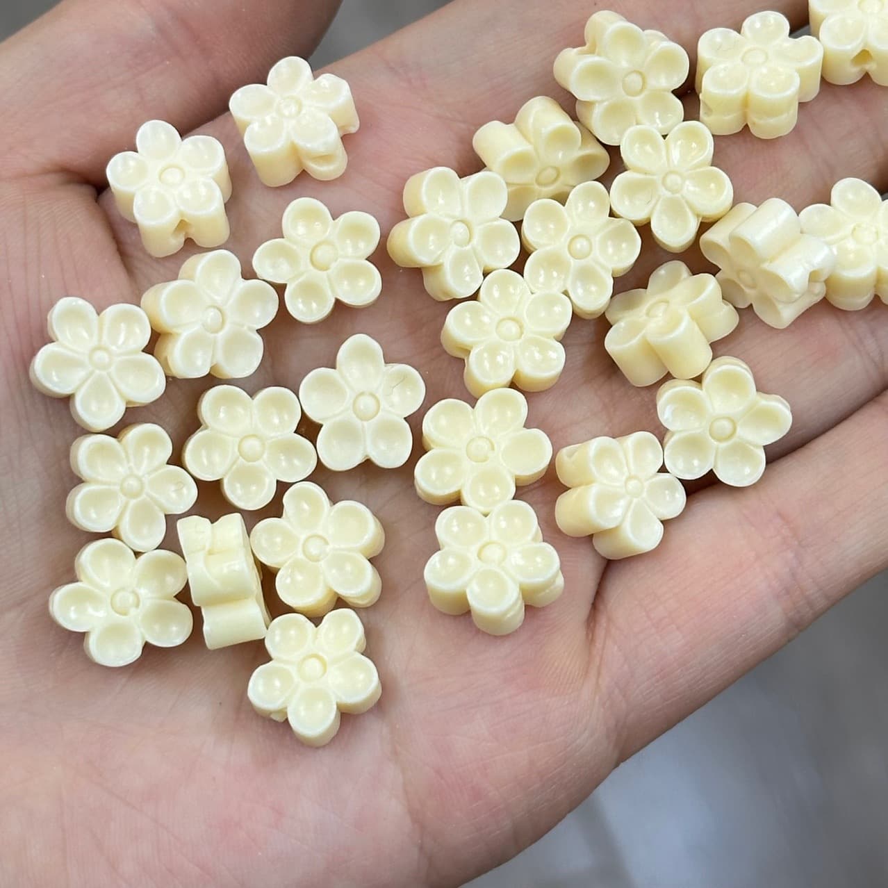 Ivory fruit, five-petal flower, small peach blossom, DIY collectible Buddhist beads, jewelry, accessories, spacer beads, handmade weaving bracelets