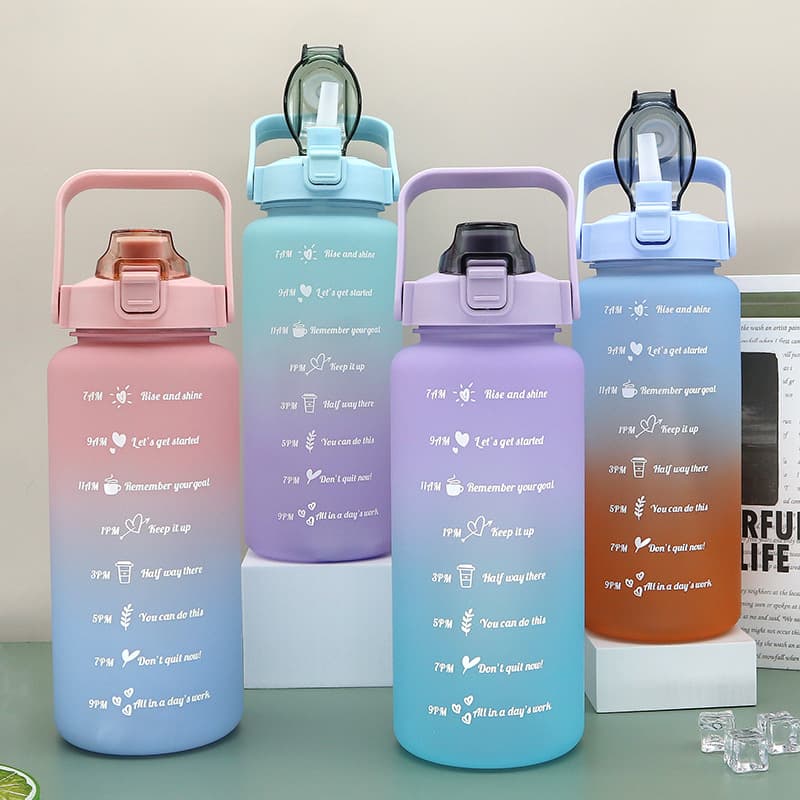 New cross-border Amazon large capacity gradient color kettle, matte cup, plastic straw cup, sports portable water bottle