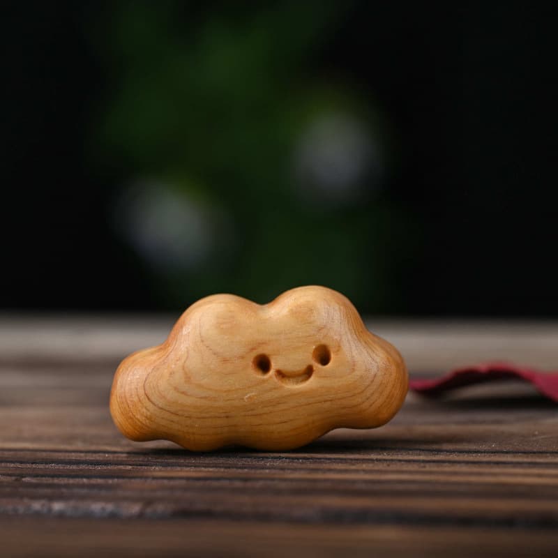 Cliff Cypress Smiling Face Star Moon Cloud DIY Bracelet Fashion Accessories Solid Wood Carving Creative Pendant Wholesale