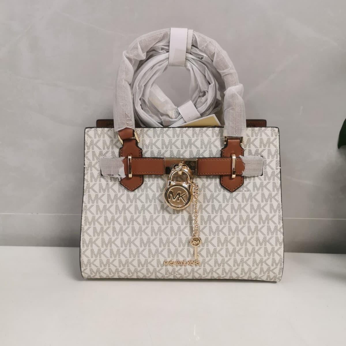 New MK lock bag Hamilton small classic old flower tote bag crossbody ladies bag one piece drop shipping