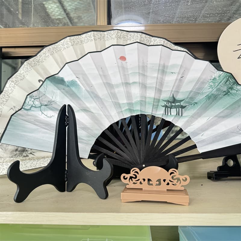 Wholesale folding fan stands, brackets, decorative antique-style display racks, ornaments, tabletop plastic bases, and round fan holders