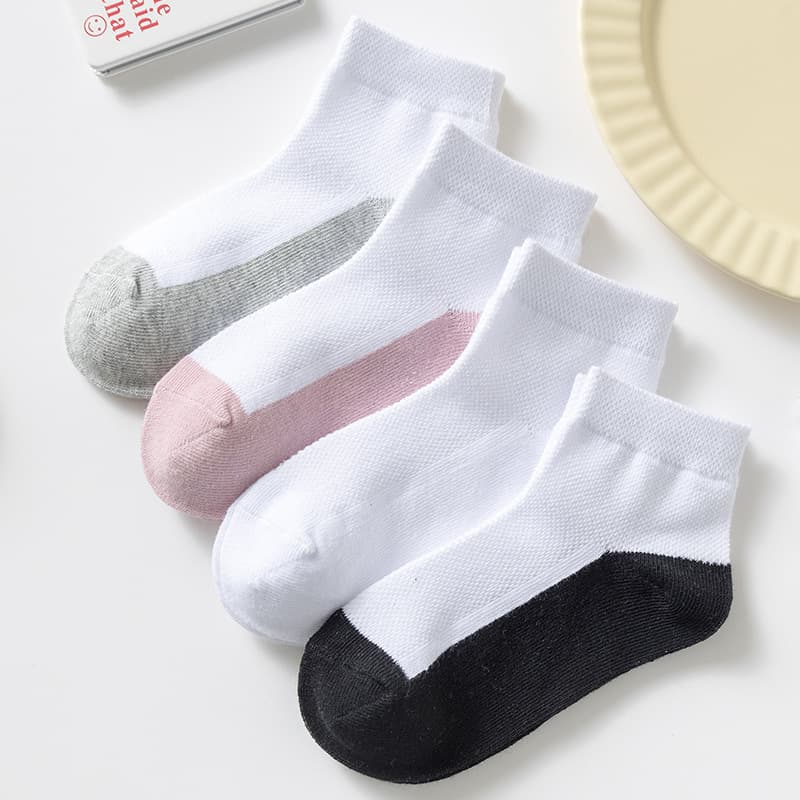 Dirty-resistant children's socks pure cotton boys' socks spring and autumn thin children's socks short socks summer black and white student socks for middle and older children