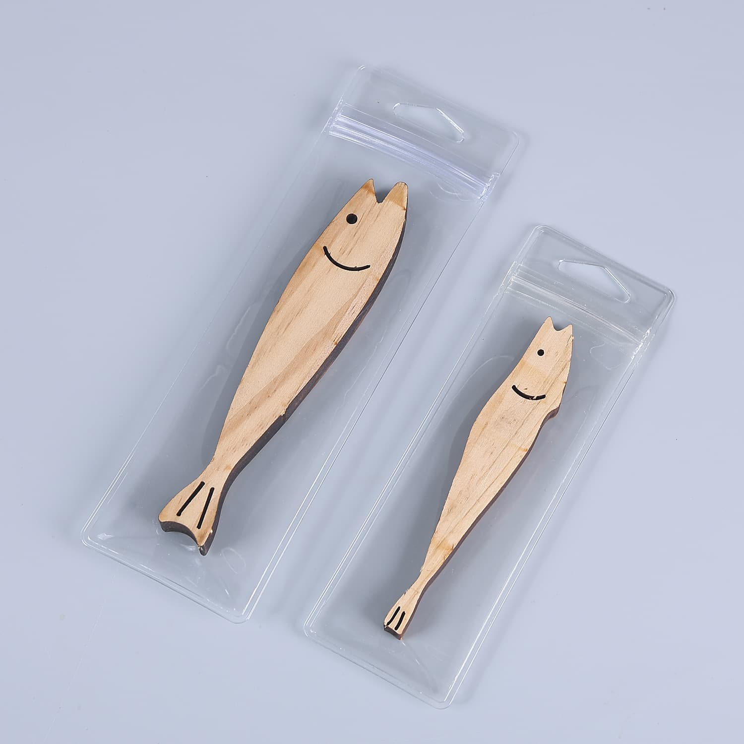 PVC transparent perforated self-sealing bag, thickened plastic dust bag, suitable for jewelry, cosmetics, brushes, spoons, bookmarks, and other packaging.