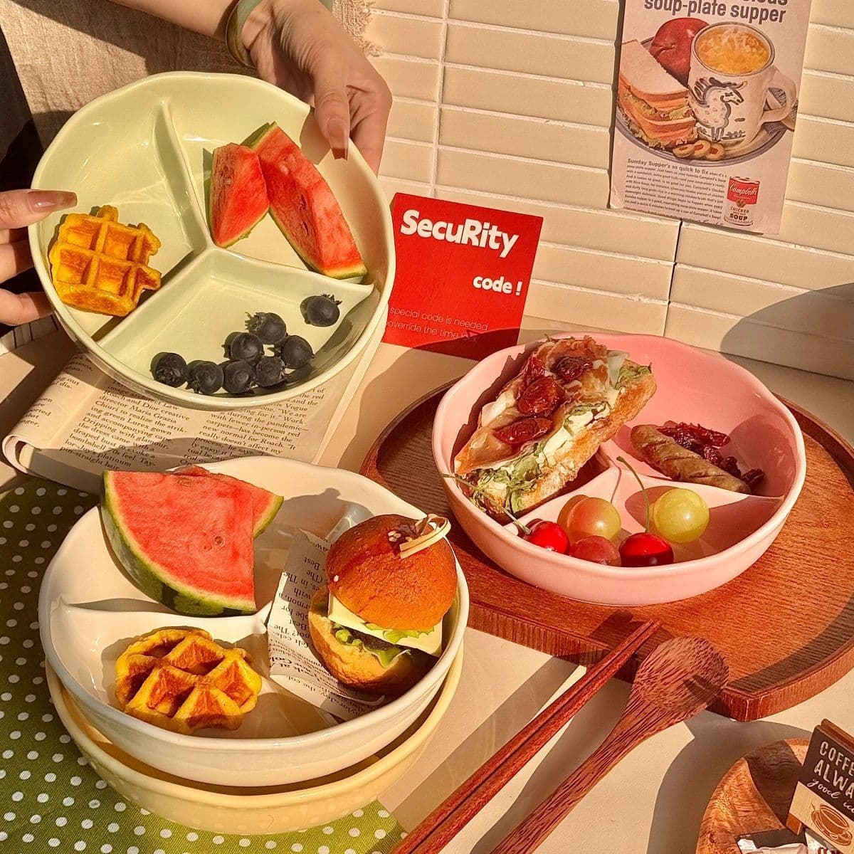 Fat-reducing Dinner Plate Ceramic Three-compartment Plate Breakfast Tableware Household Adult Children's Quantitative Weight-reducing Fruit Plate