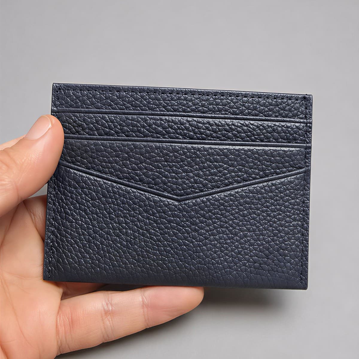 High-end oil-edged genuine leather thin card holder with oblique card slots. Women's compact soft-surface cowhide card holder. Men's bank card holder.