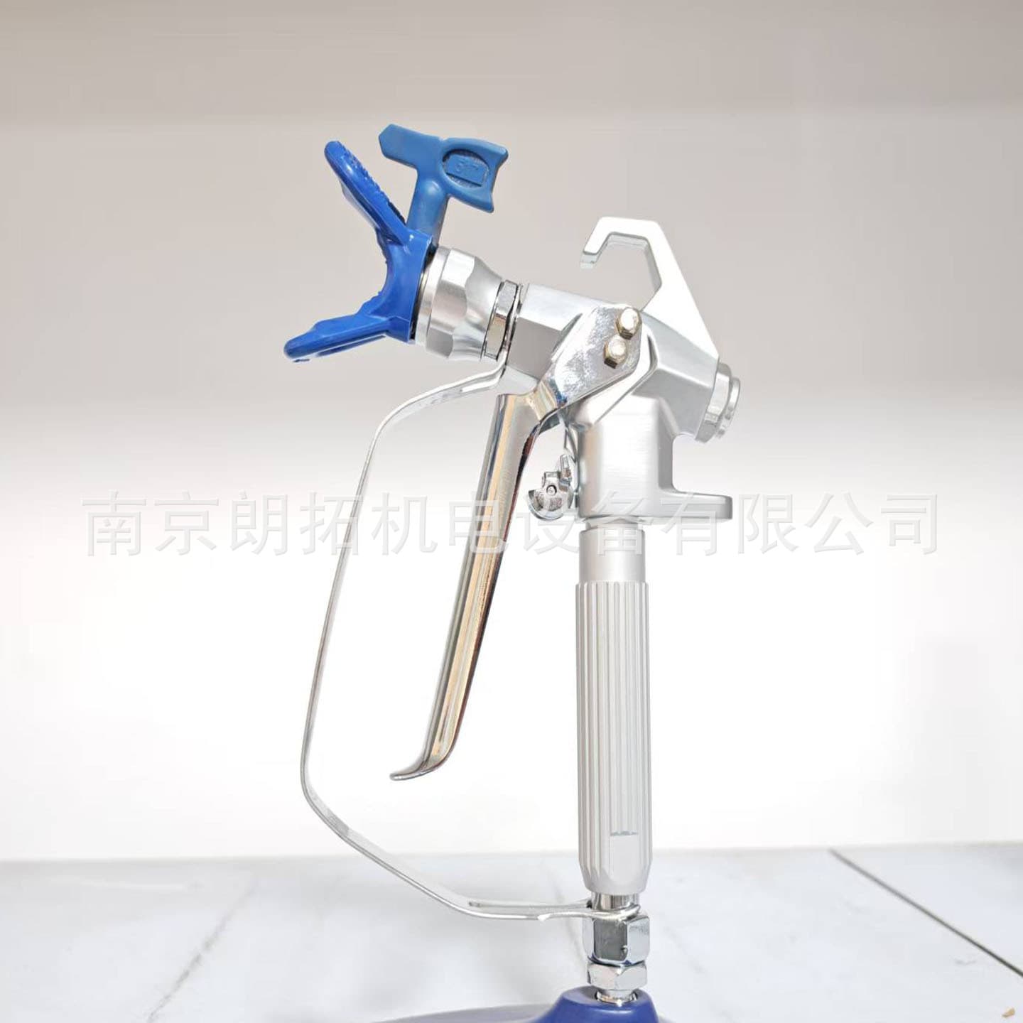 Factory direct sales of high-pressure airless Graco spray gun, solid spray machine accessories, putty spray gun for foreign trade