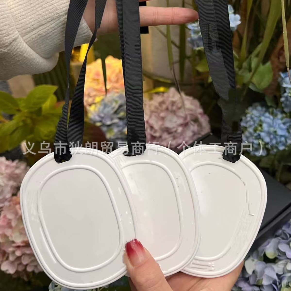 Wardrobe fragrance diffuser, plaster scented tablets, car diffuser stone, long-lasting fragrance, room fragrance, wardrobe essential.