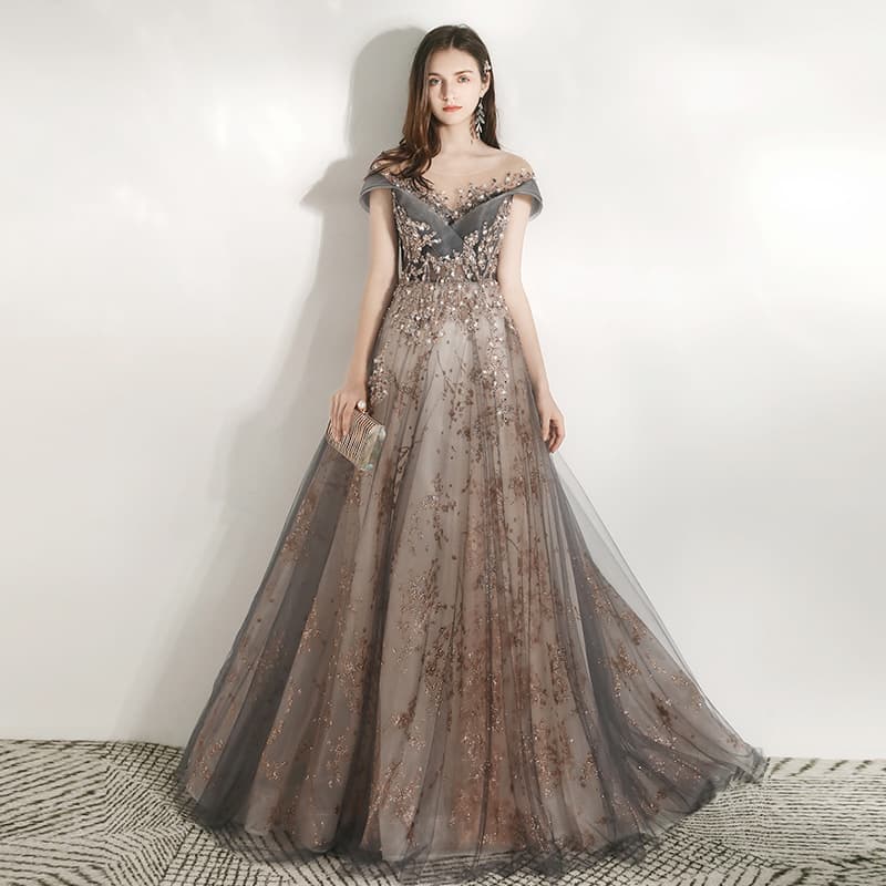 Banquet Evening Gown Women V-Neck 2026 New Long Hostess Slim Heavy Handmade Annual Meeting Art Exam European American Dress
