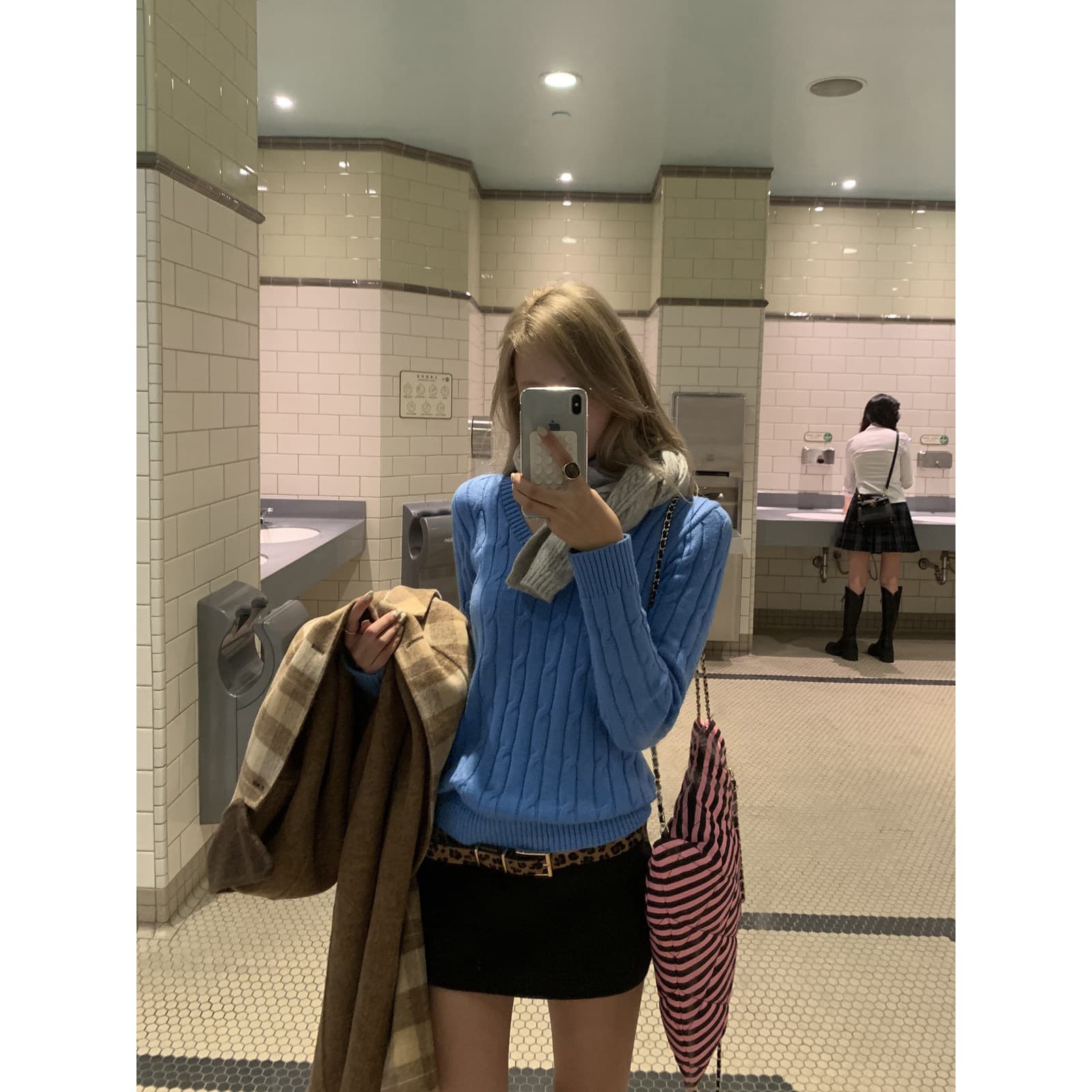 8uioio "Billy Clock Chimes" Blue V-Neck Cable Sweater for Women, Autumn New Long Sleeve Knitwear Top